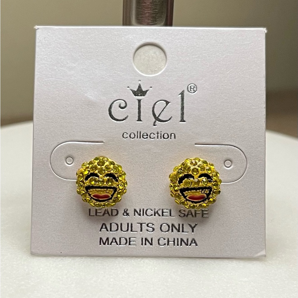 Smiley Face stud  Earrings